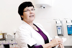 Diny uit Nederland deelt haar verhaal over continentiezorg